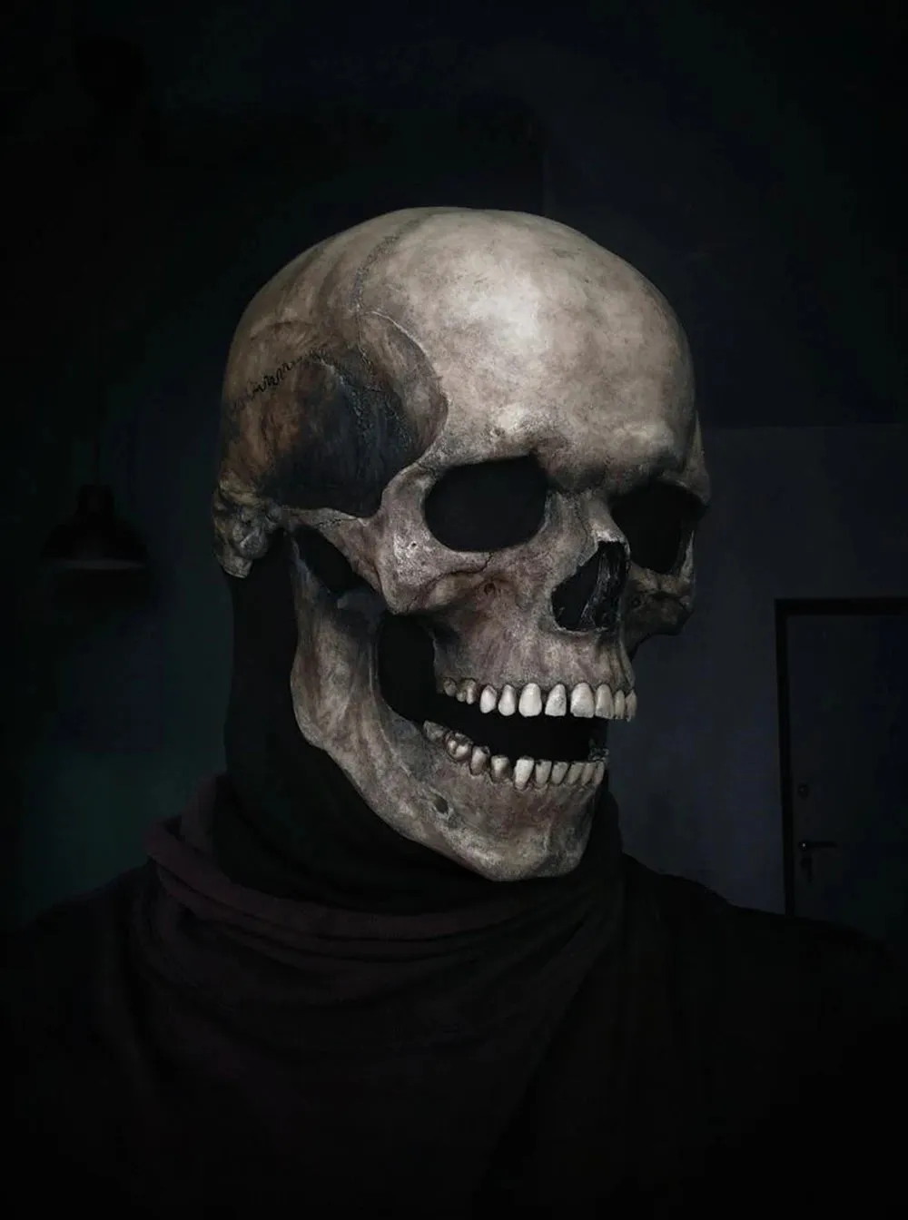Halloween Mask Latex Mask Skull Mask Horror Decoration Full Head Skull Mask Helmet Movable Jaw Masque